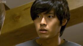 爱的迫降发生的背景,揭秘爱的迫降背后的故事