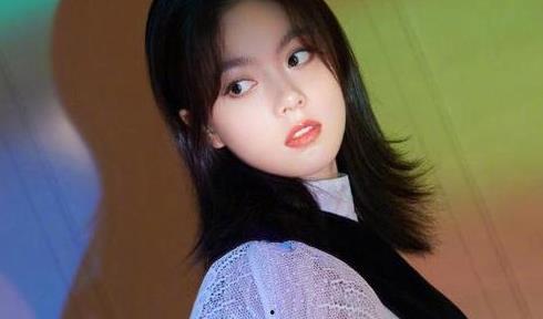 00后美女明星,揭秘00后美女明星的星途风采